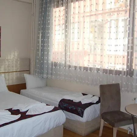 Hotel Royal Besiktas 3*